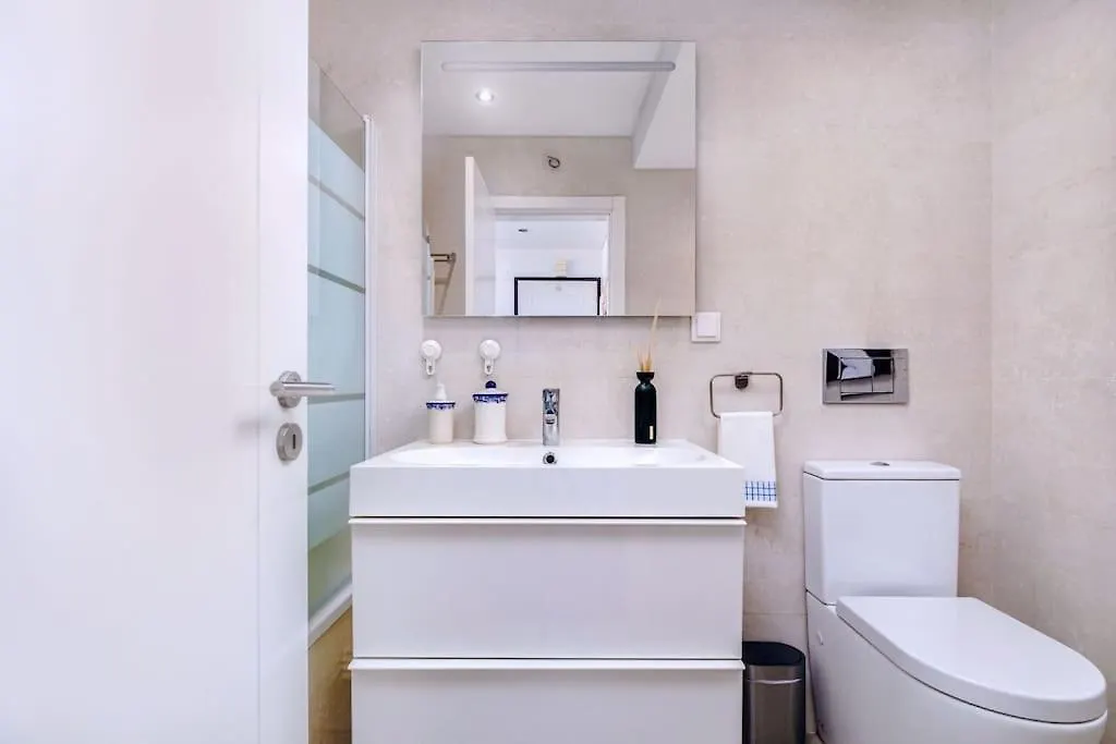 Appartement Cozy Bright Space With Landscape And Air Conditioner Lisboa