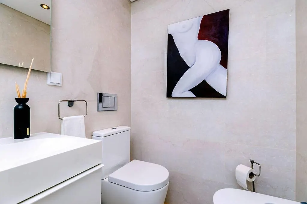 Cozy Bright Space With Landscape And Air Conditioner Lisboa 0*,  Portugal